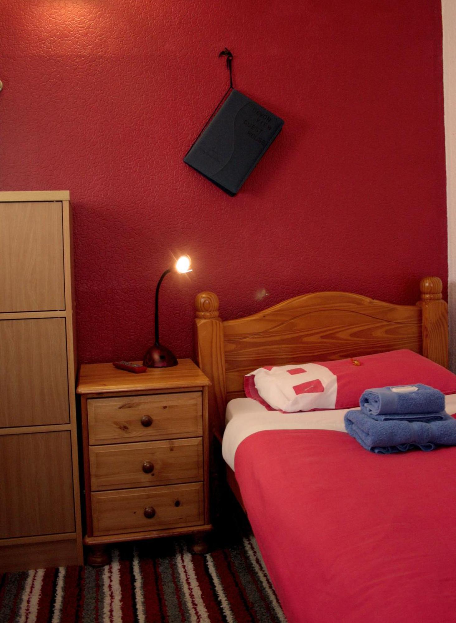 Devon View Guesthouse Суонси Экстерьер фото