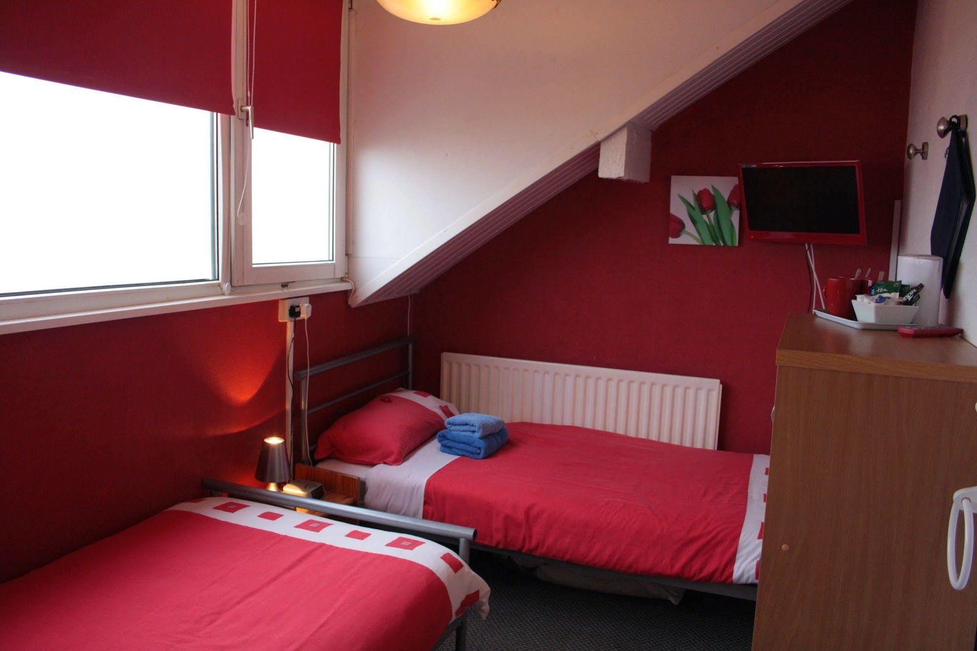 Devon View Guesthouse Суонси Экстерьер фото